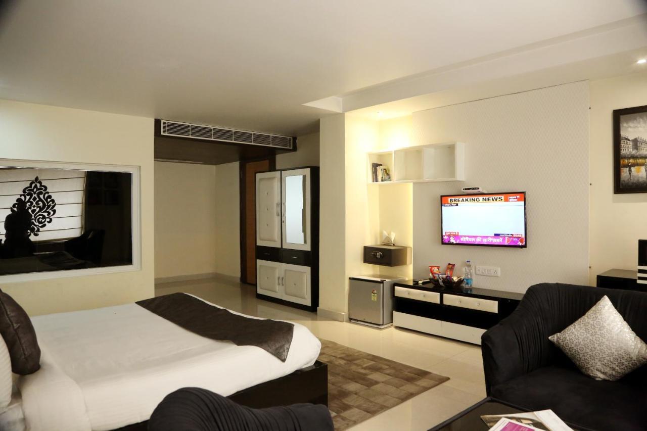 Moga Kingdom Hotel מראה חיצוני תמונה